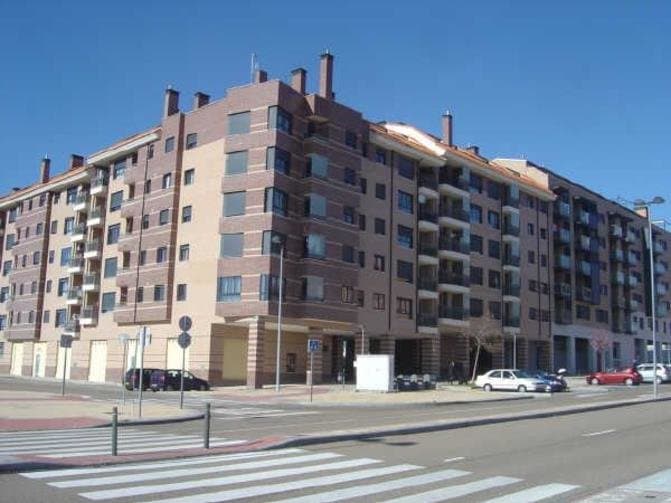 Piso en Valladolid (1/5)