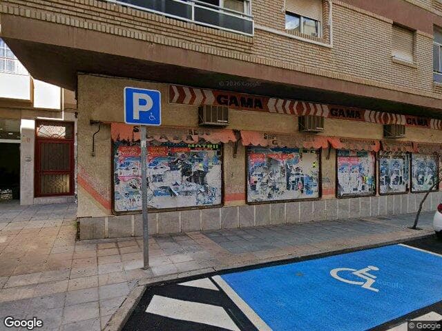 Piso en Granada (1/1)