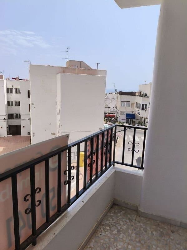Piso en Almería (1/5)
