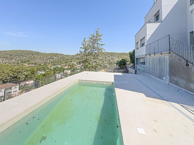 Casa/Chalet en Barcelona (1/5)