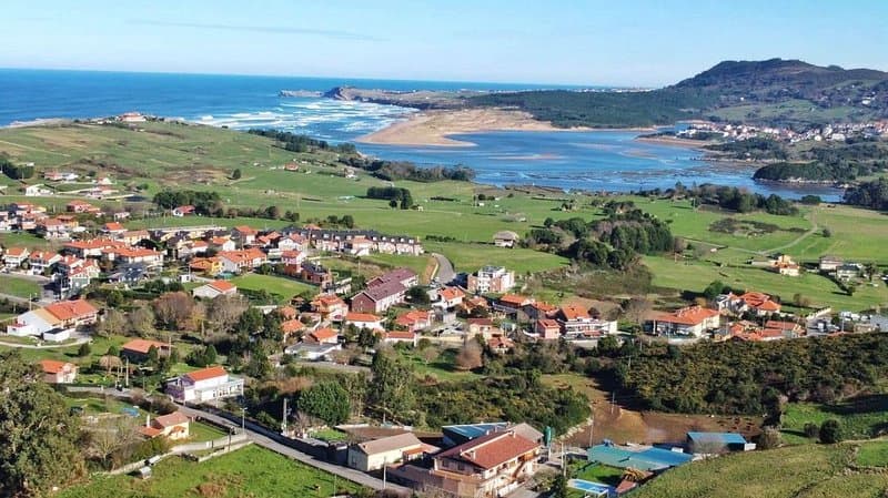 Casa/Chalet en Cantabria (1/5)