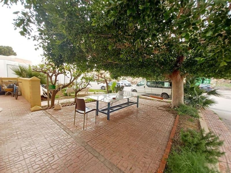 Piso en Almería (1/5)