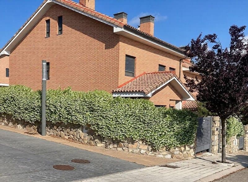 Casa/Chalet en Madrid (1/5)
