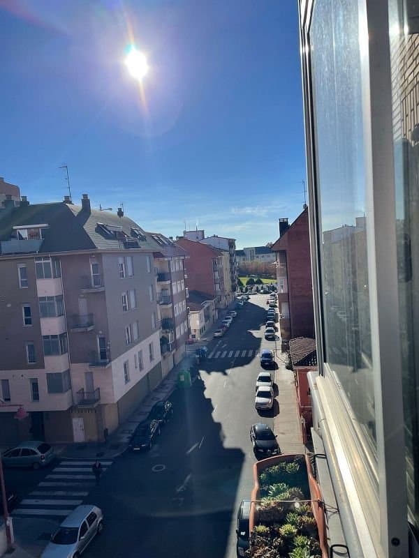 Piso en León (1/5)