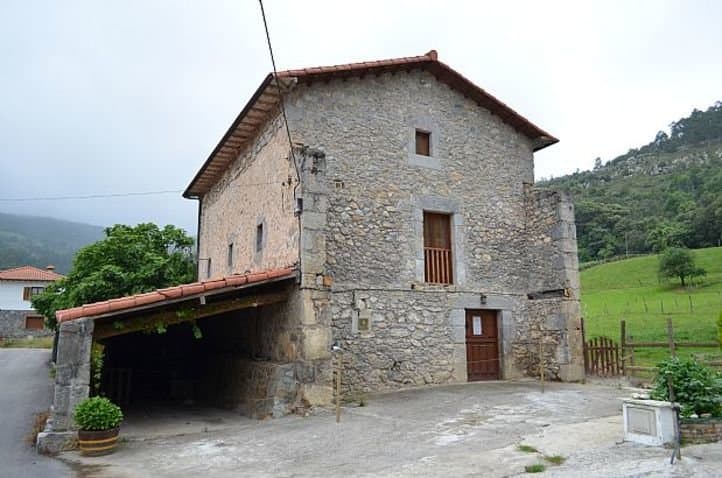 Casa/Chalet en Cantabria (1/5)