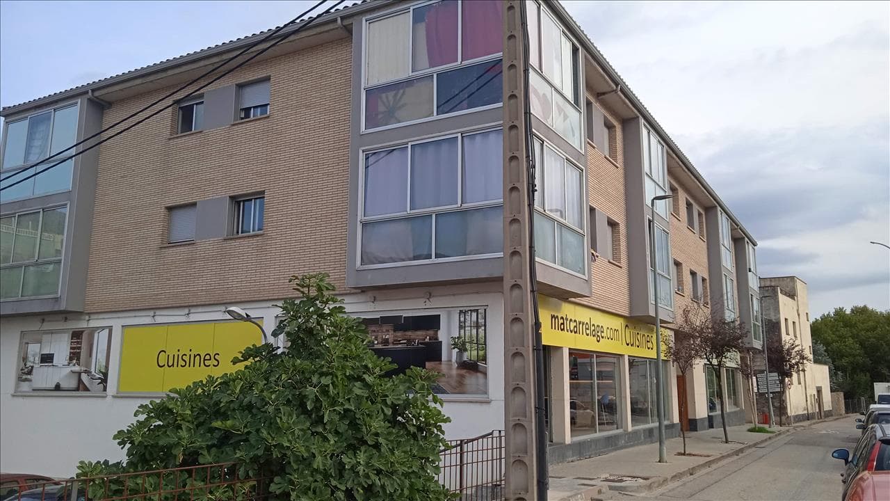 Piso en Girona (1/3)